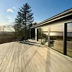 Idyllic Modern House Overlooking Lammefjord 別荘
