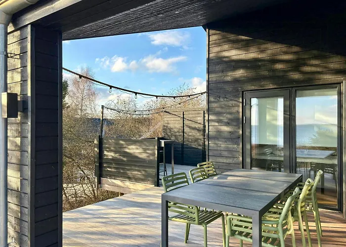 Idyllic Modern House Overlooking Lammefjord