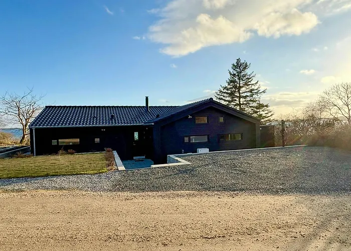 Idyllic Modern House Overlooking Lammefjord Vakantiehuis Vig